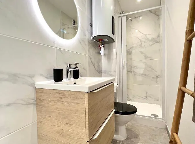 Beaux Arts - *proche Centre *clim *balcon Μονπελιέ